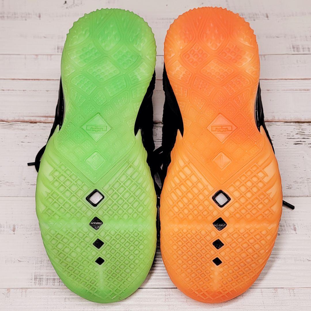 NIKE LeBron レブロン スニーカー CW2760-009 23.5㎝