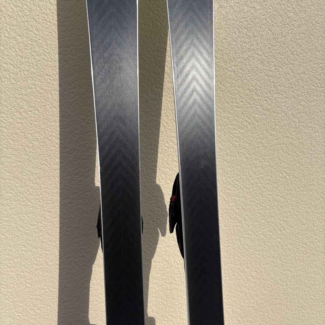 あと１日で取り下げます❗️【美品】(最新モデル)VOLKL RACETIGER