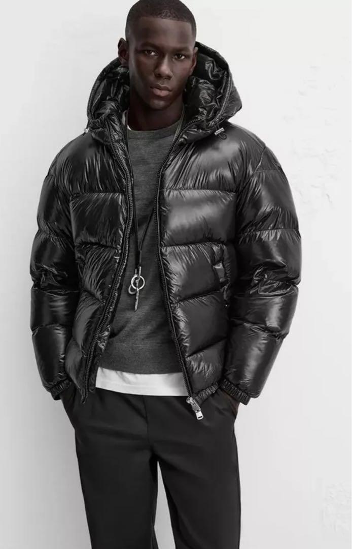ZARA ダウンフェザー100%パフジャケット S 今期　正規品　完売品 即完売ZARAダウンフェザー100％パフジャケット 黒 M