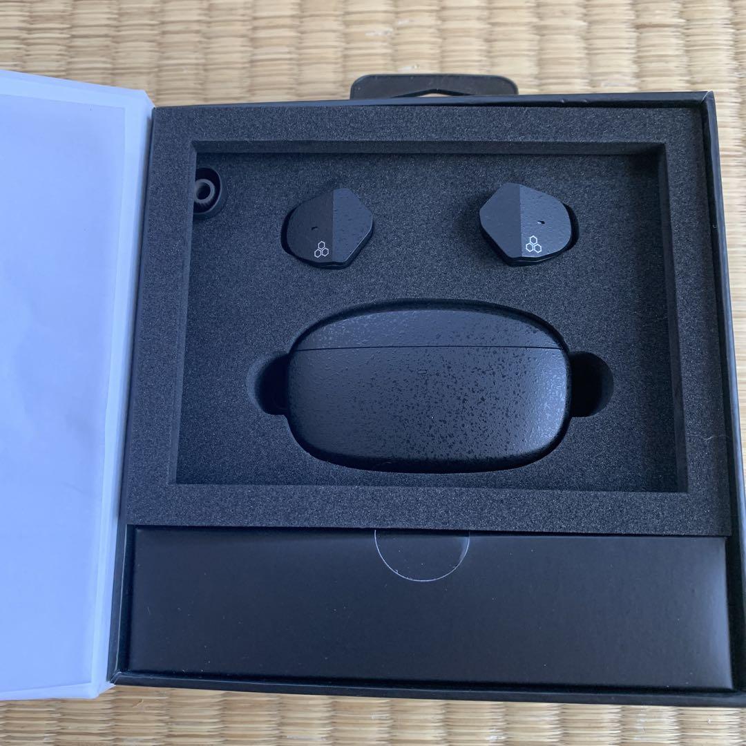 finalワイヤレスイヤホン