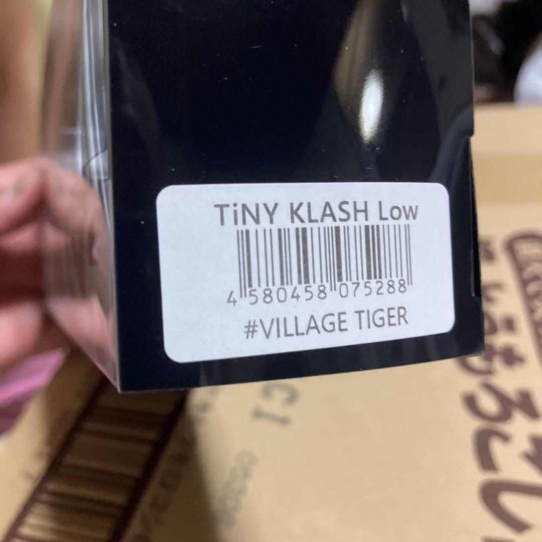 ルアー・フライ TiNY KLASH Low VILLAGE TIGER