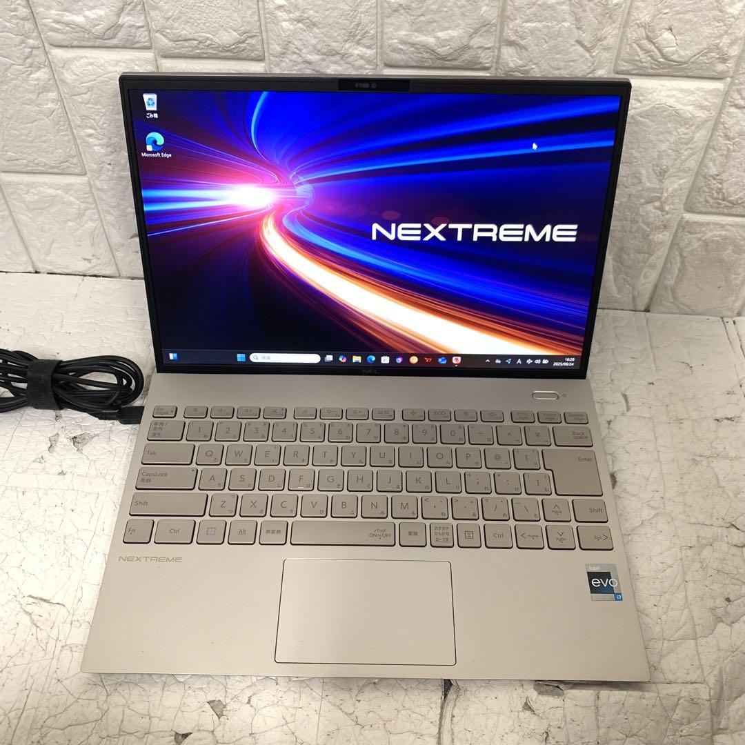 極美品 NEC LAVIE NEXTREME Carbon i7 512G