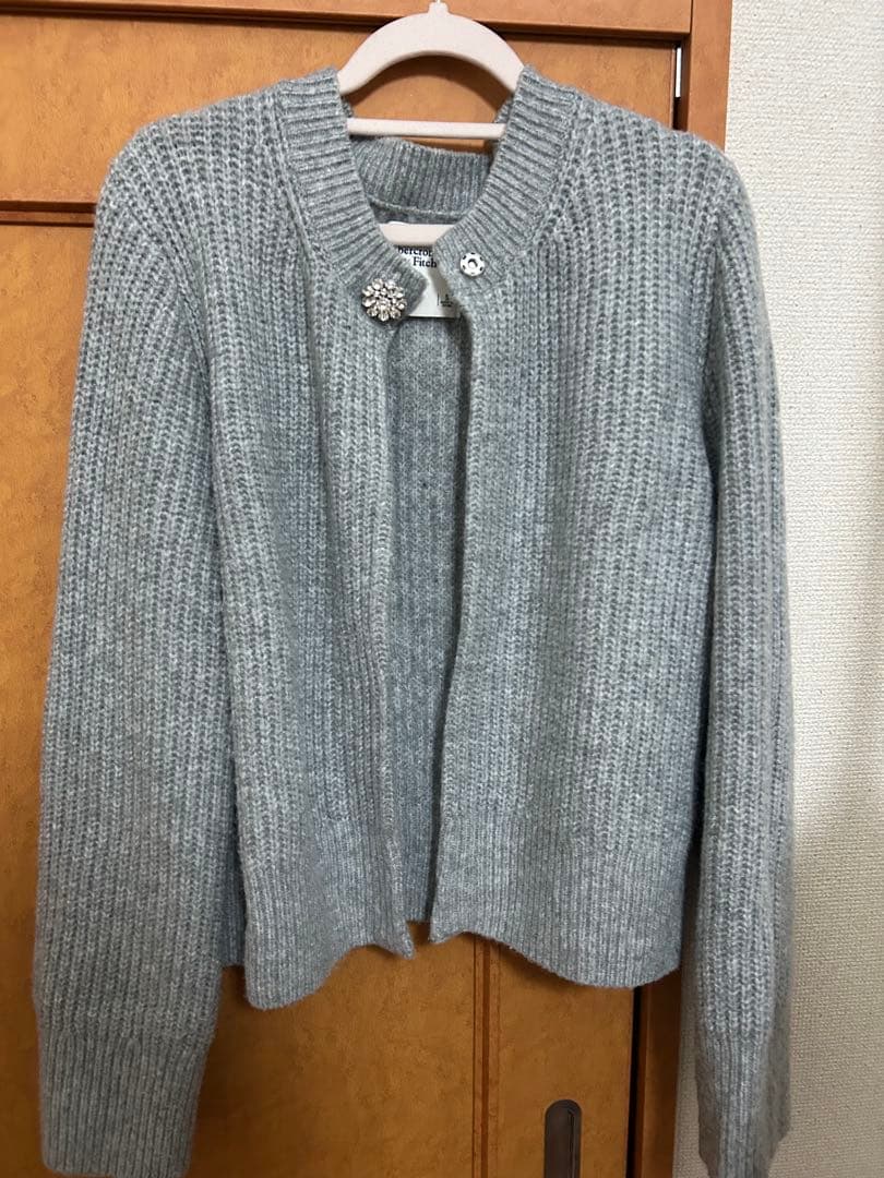 アバクロ　カーディガン
