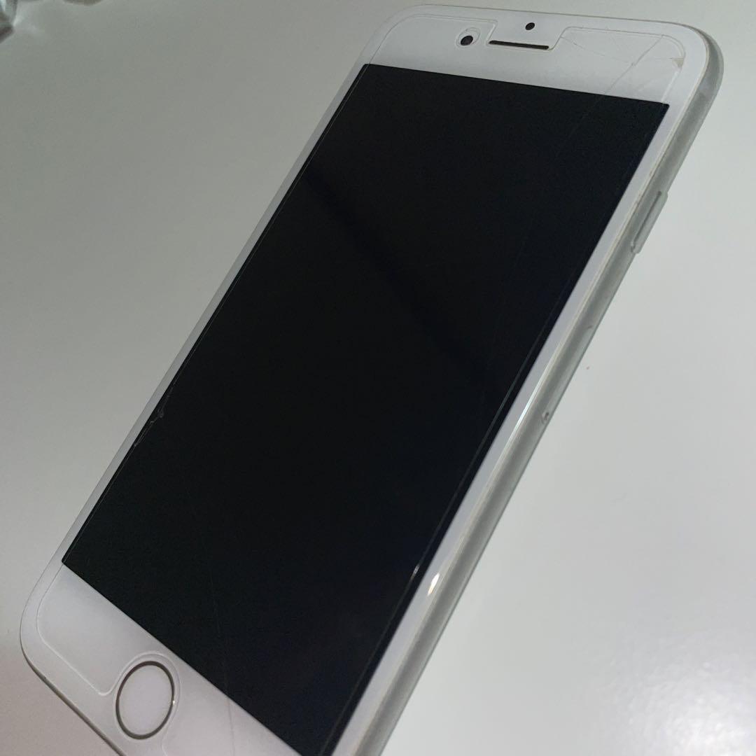 iPhone 8 シルバー 64 GB SIMフリー - 携帯電話