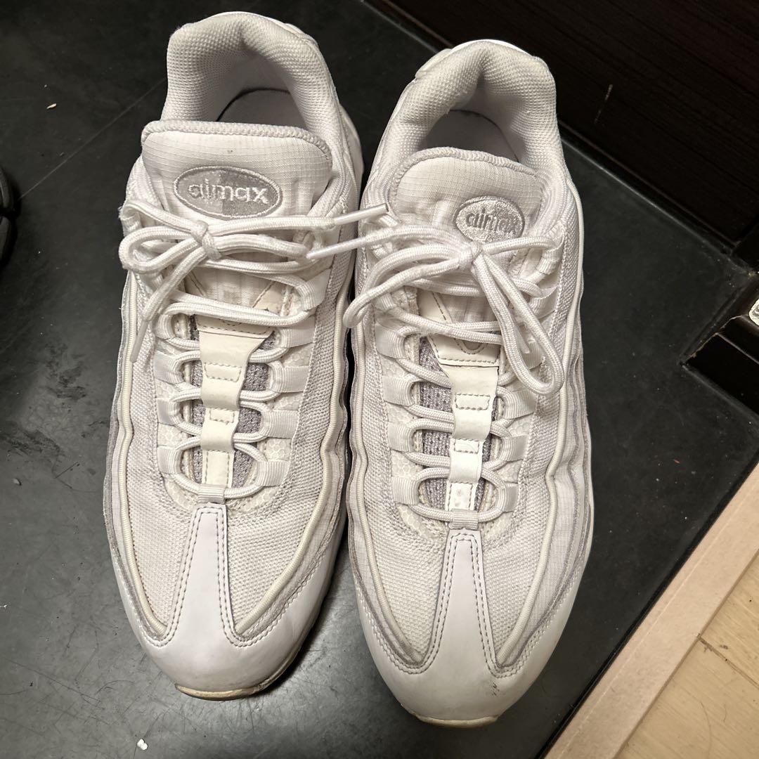 NIKEエアマックス95 白靴