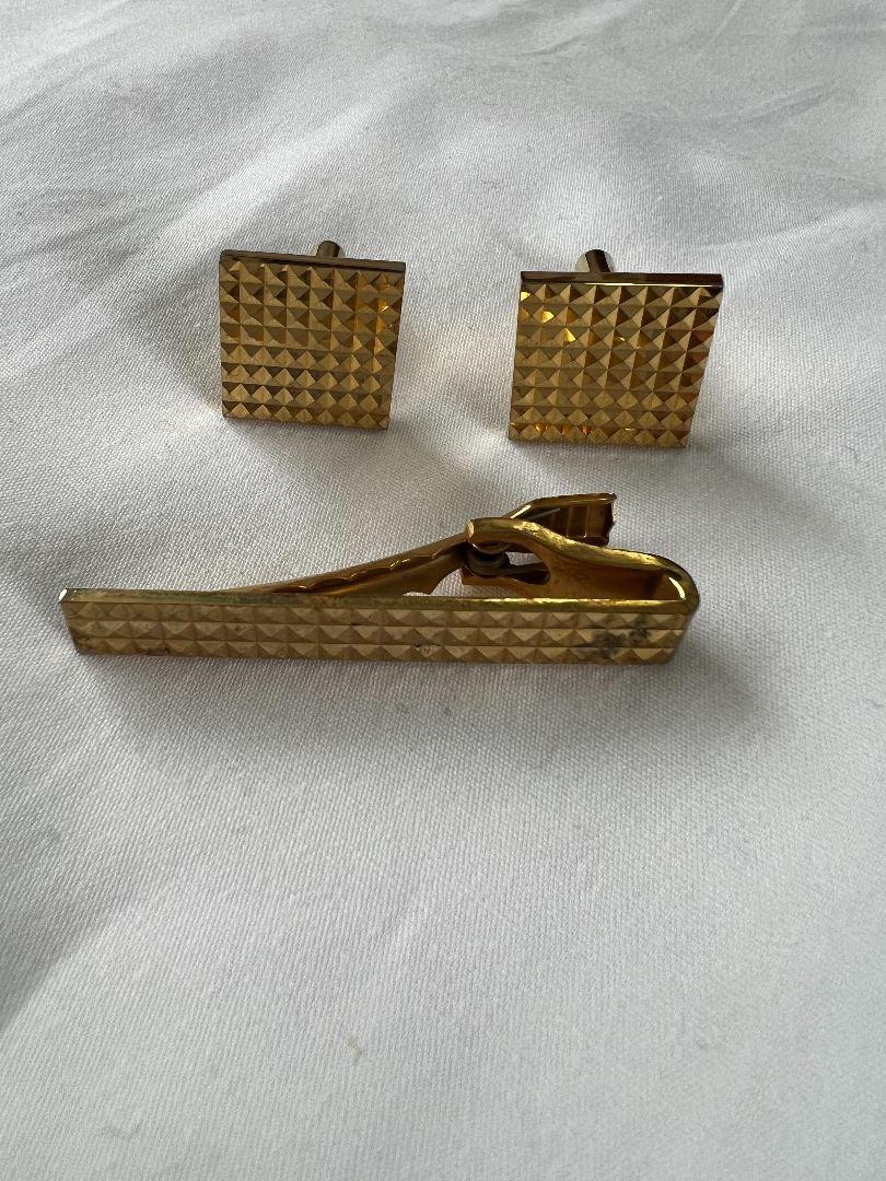 カフスボタン ネクタイピン ROYALウィザード - メルカリ カフスボタン ネクタイピン ROYALウィザード - メルカリ