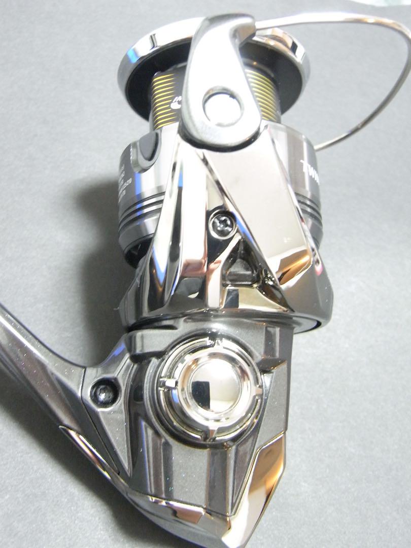 【美品】シマノ　24ツインパワー　C3000