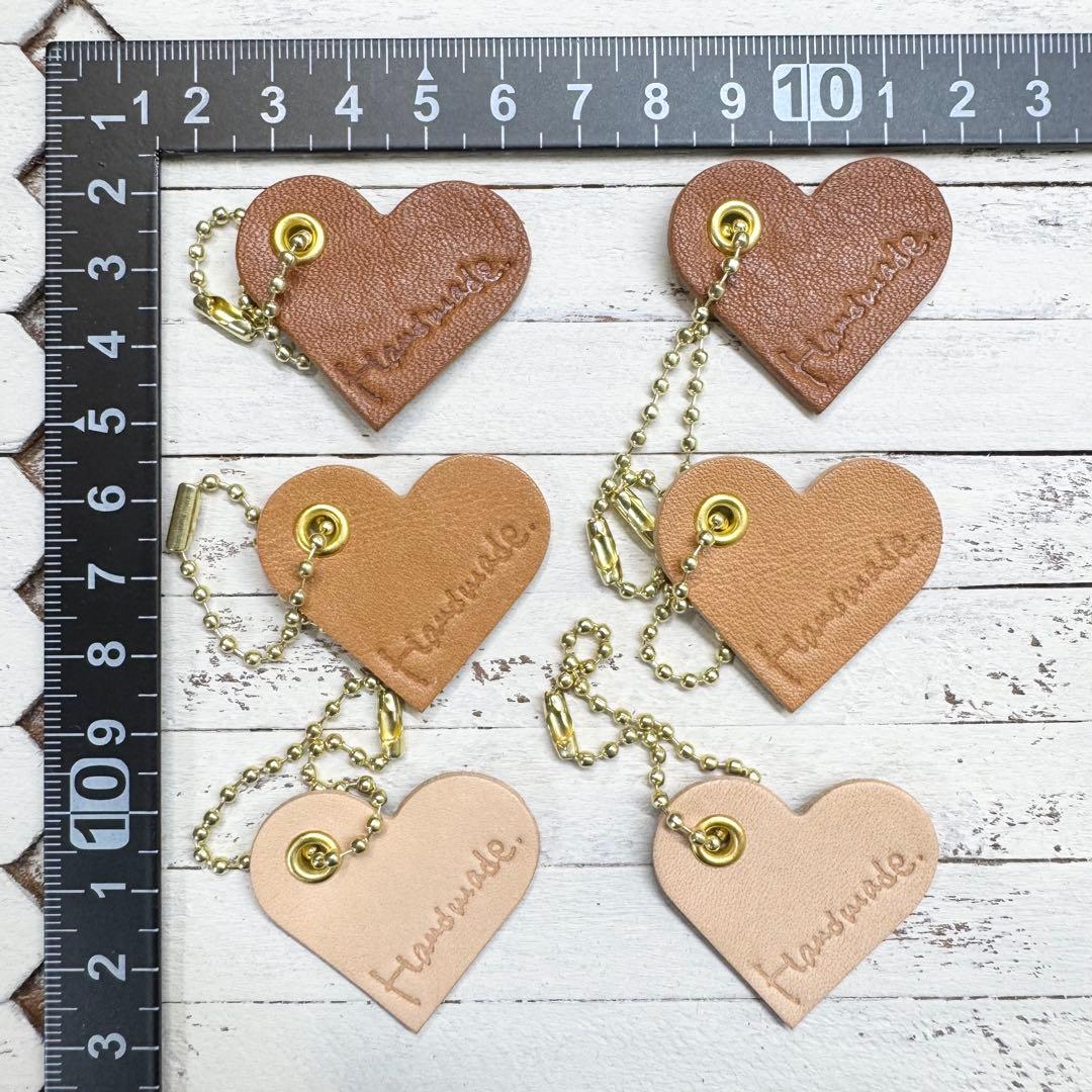 572 革タグ レザータグ ハートタグ ハンドメイドタグ 3色6個セット