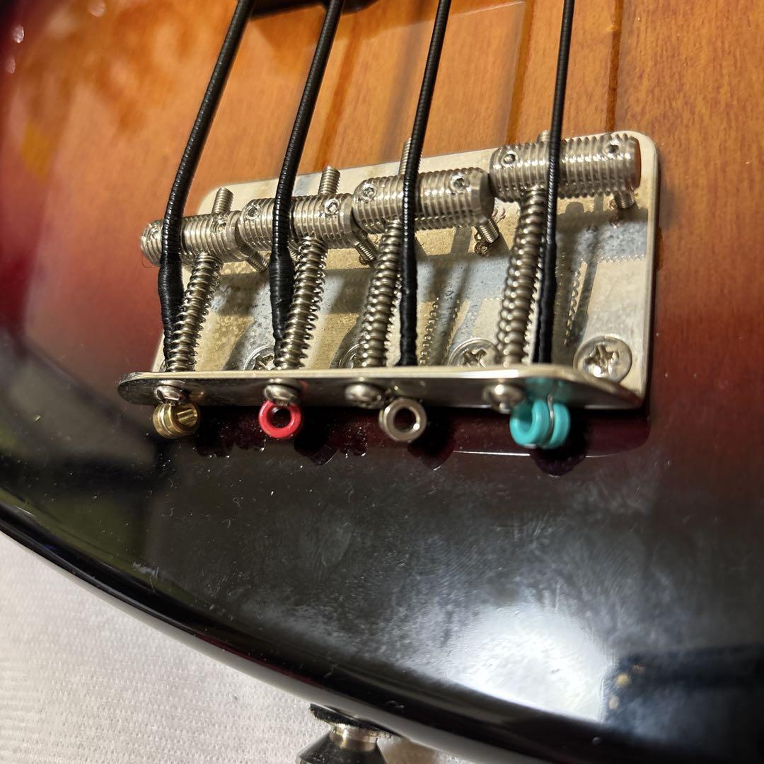 SQUIER (スクワイヤ ) Classic Vibe60s Fretless