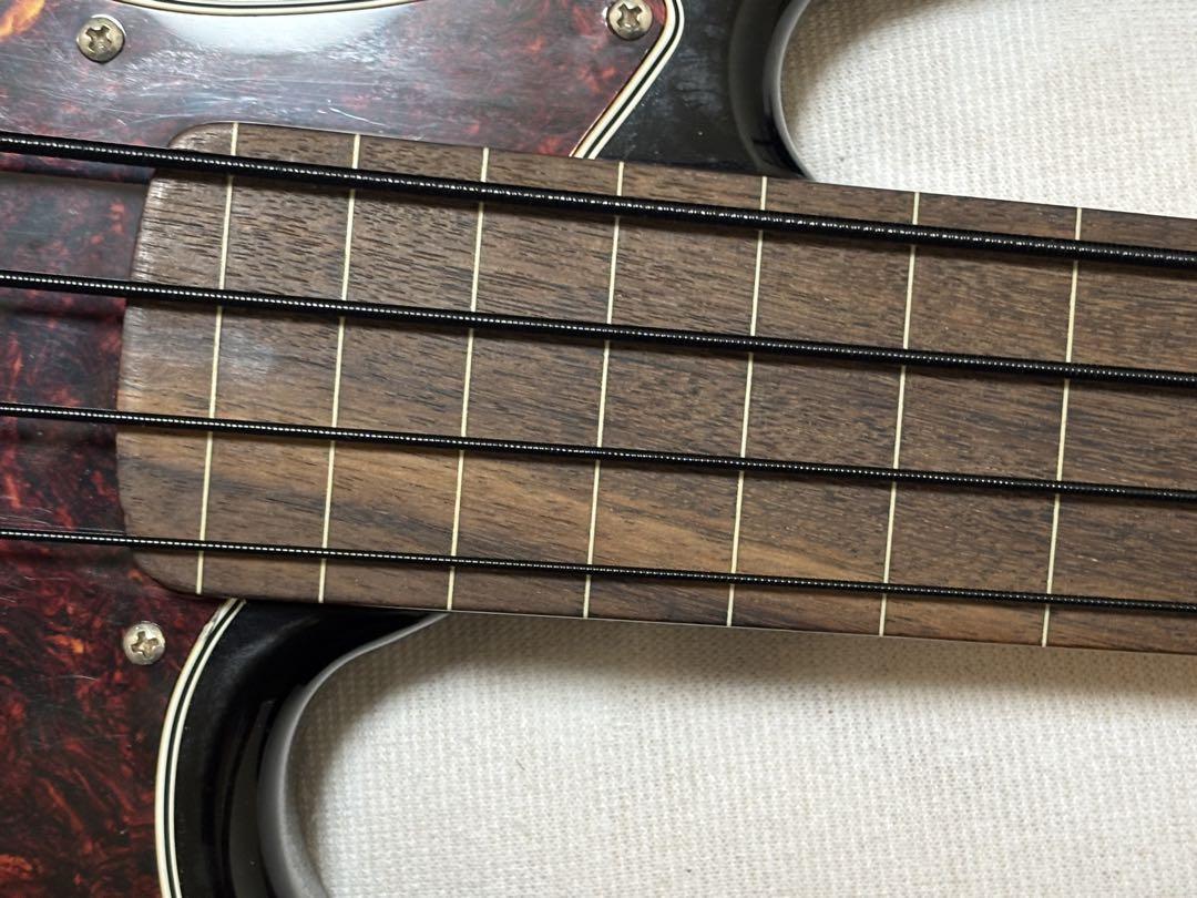 SQUIER (スクワイヤ ) Classic Vibe60s Fretless