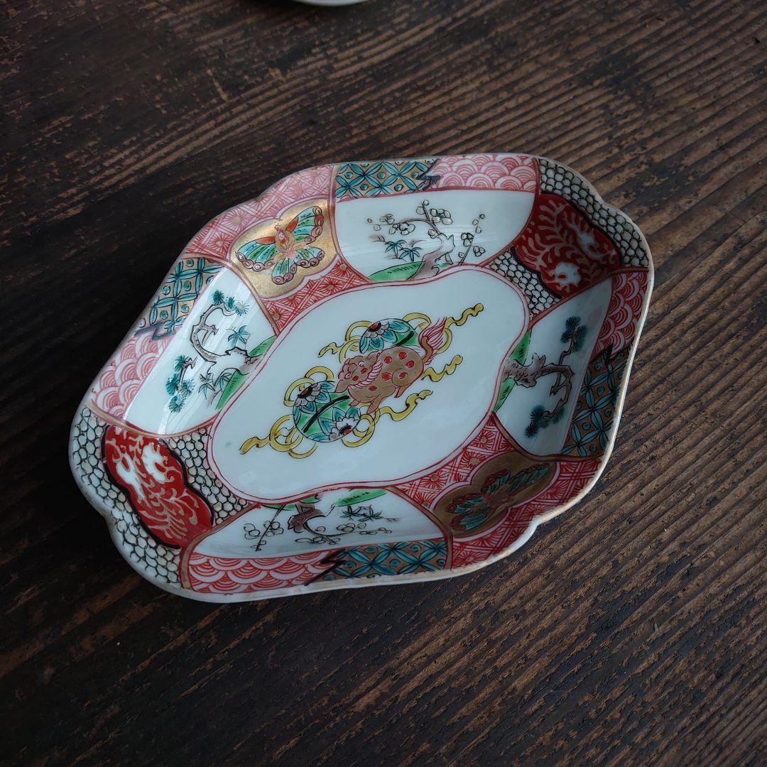得価最新作 ご成約 古伊万里 色絵金彩 玉獅子 隅入菱形皿 と骨董の器 おまとめ A93cU-m87435645311 安い最新品