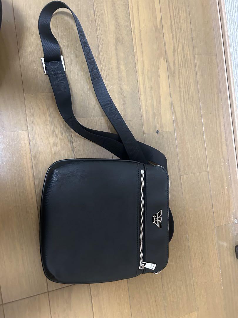 Emporio Armani ブラックショルダーバッグ