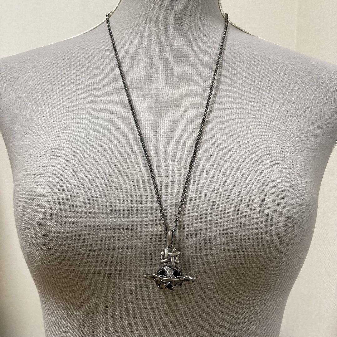 Vivienne Westwood アンティーク立体オーブネックレス Vivienne Westwood｜アンティーク立体オーブネックレス - メルカリ