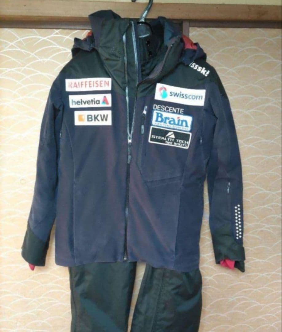 撥水クリーニング処理済み DESCENTE デサント 上下 パンツ フルオープンXS SS DESCENTE