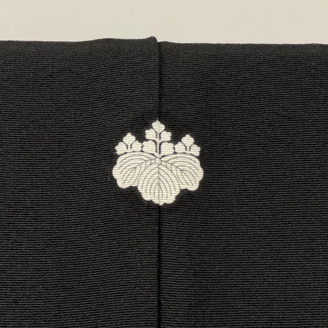 MK-1552 黒留袖 松の木模様 金駒刺繍 金彩 黒色 - メルカリ