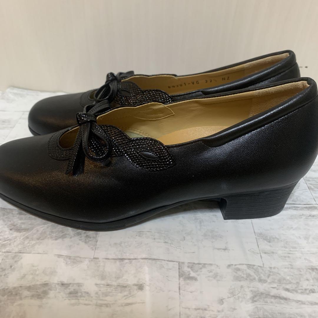 『新品』銀座ヨシノヤHV パンプス 外反拇趾対応 レザー 黒 22.5 リボン