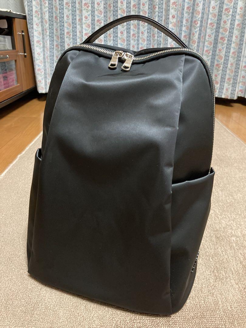 ラシットナイロンリュック