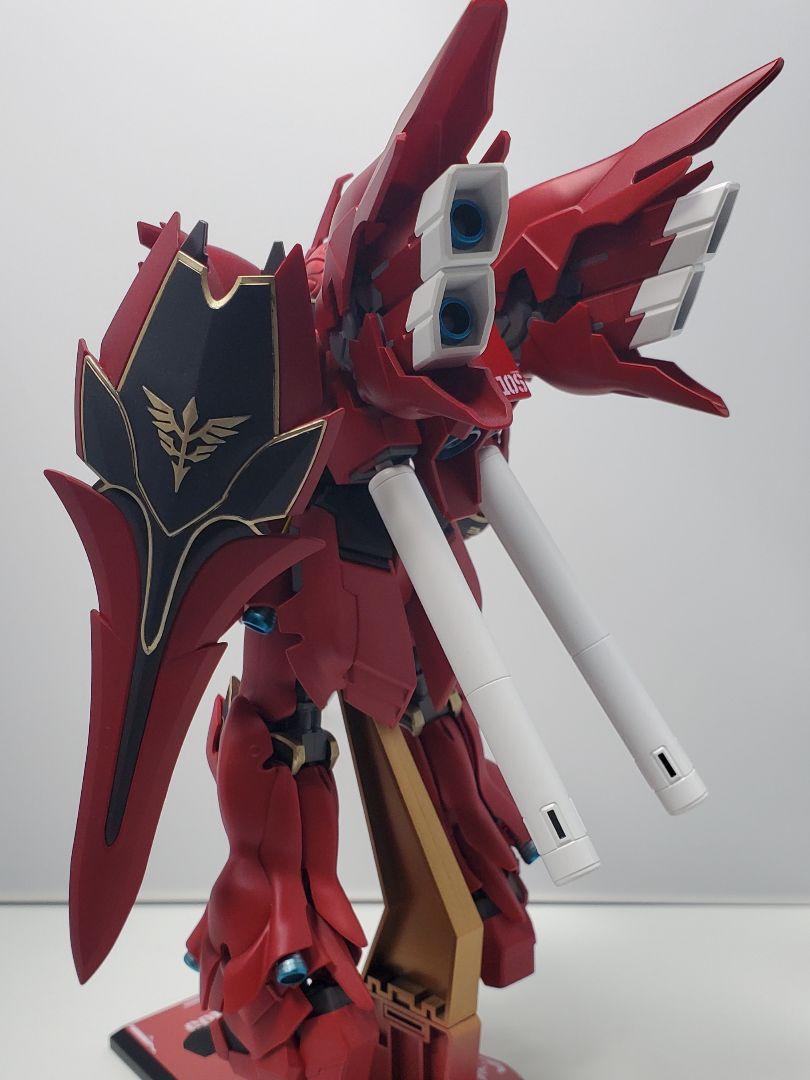 バンダイ HGUC シナンジュ 完成品 ガンプラ
