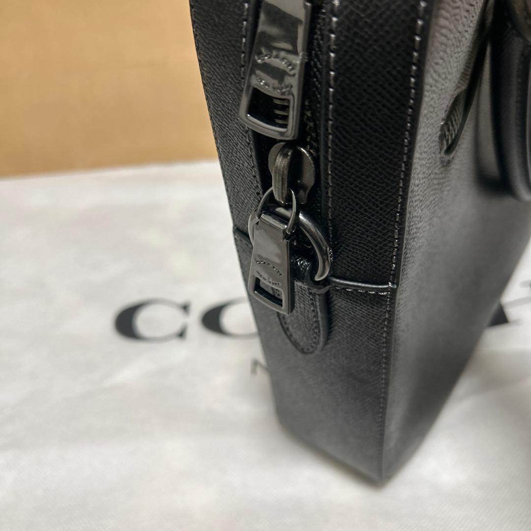 新品コーチビジネスバック本革ブラック 新品コーチビジネスバック本革ブラック