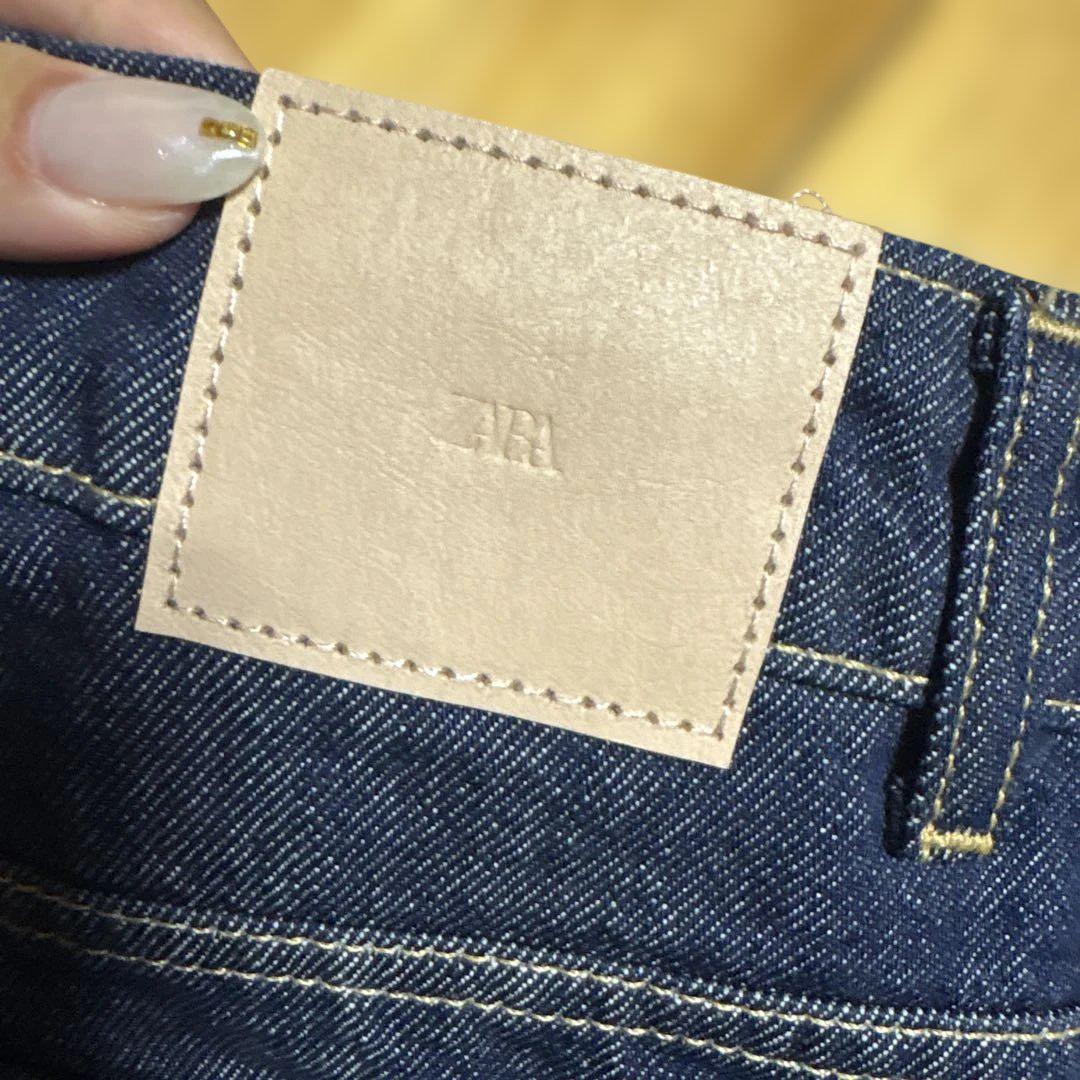 【ZARA】Z1975 ストレートハイウエストロング丈ジーンズ6147/053 ZARA】Z1975 ストレートハイウエストロング丈ジーンズ6147/053