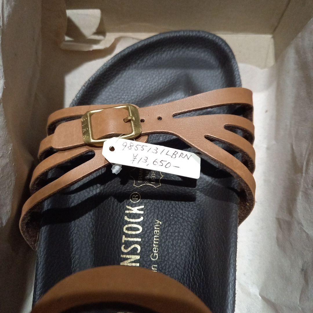 新品未使用 BIRKENSTOCK ビルケンシュトック サンダル 38