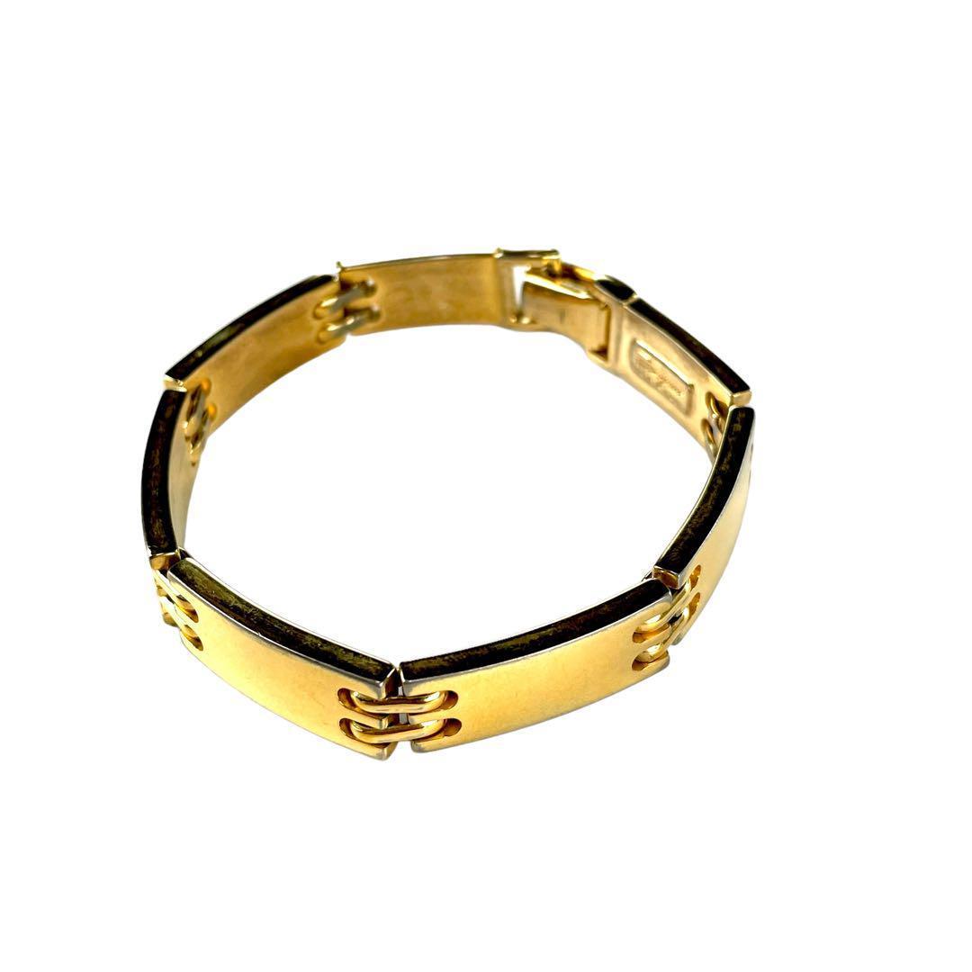【イタリア製】 Salvatore Ferragamo ゴールド ブレスレット イタリア製】 Salvatore Ferragamo ゴールド ブレスレット