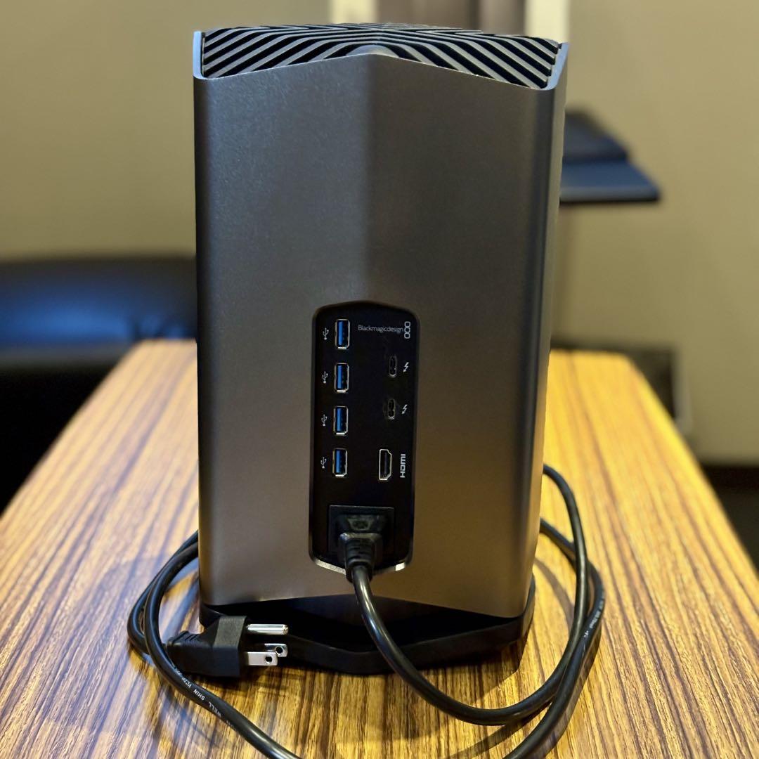 Blackmagic Design Blackmagic eGPU RX580 - メルカリ