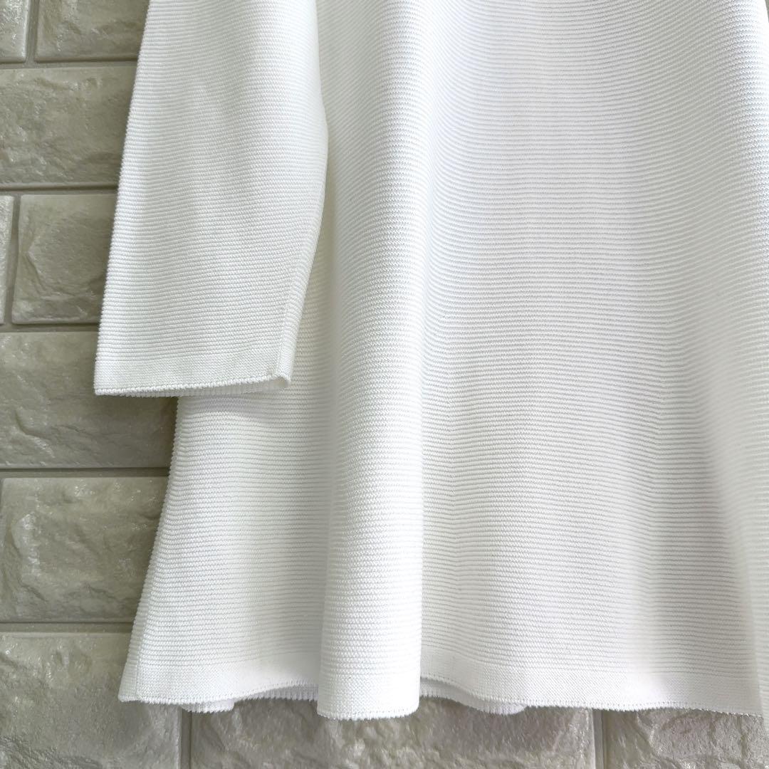 UNTITLEDニット 4サイズ 美品 大きいサイズ アンタイトル - メルカリ