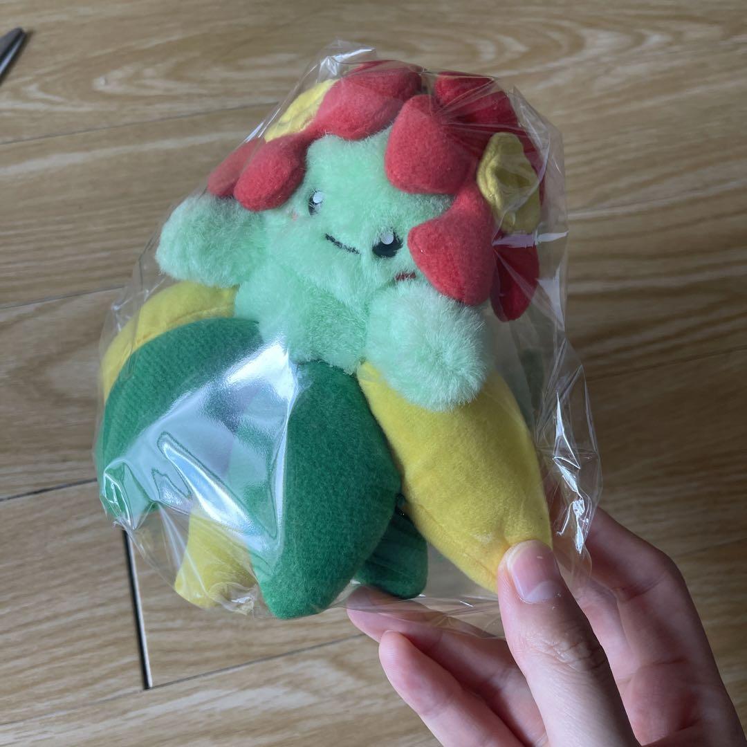 ポケモン キレイハナ ぬいぐるみ 初期 初代 タカラトミー　赤タグ ポケモン キレイハナ ぬいぐるみ 初期 初代 TOMY タカラトミー