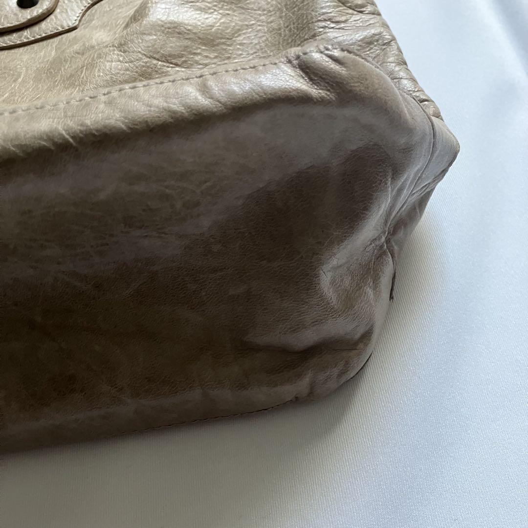 BALENCIAGA ショルダーバッグ バッグ ザ•デイバックベージュ
