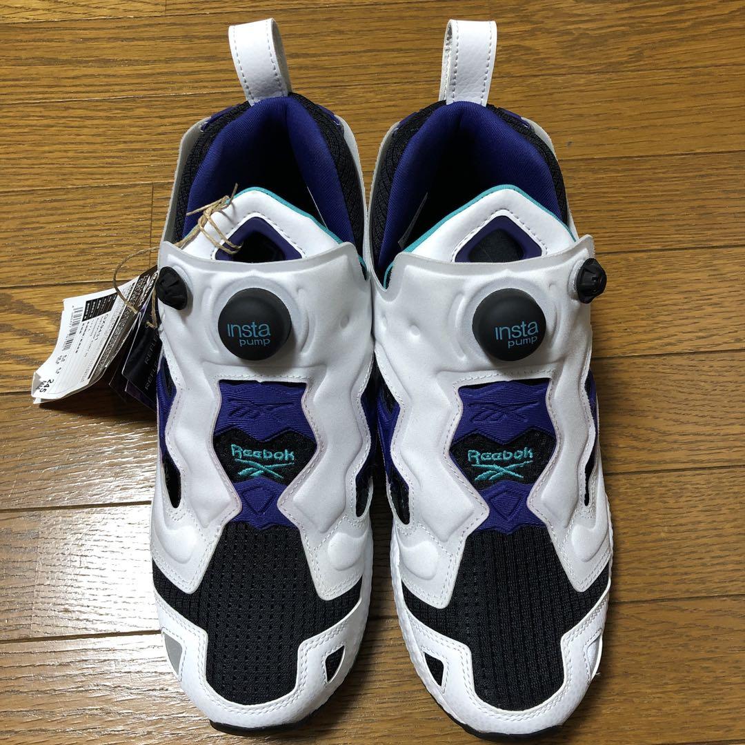 reebok ポンプ　gx9431
