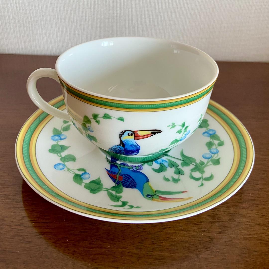 HERMES トゥカン　Toucans ティーカップ　カップ&ソーサー①コーヒー・ティーカップ