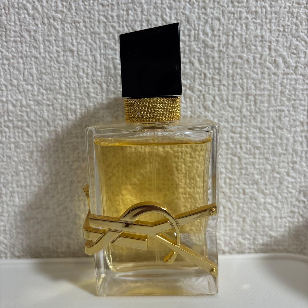 Yves Saint Laurent 女性用香水