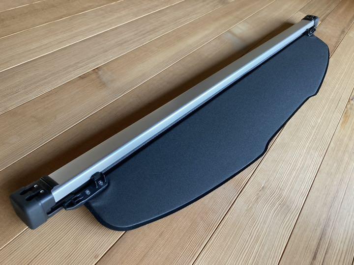 トヨタ カローラクロス用の純正トノカバー（トヨタ カローラ