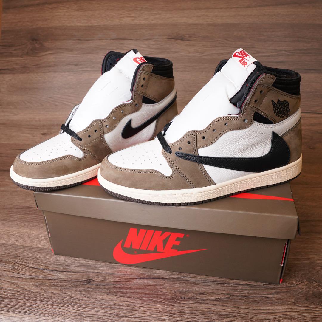 美品TRAVIS SCOTT × AIR JORDAN 1 RETRO HIGH