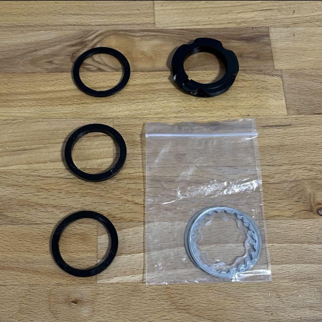 RIRO カーボンクランク 165mm 40tナローワイドチェーンリング付き