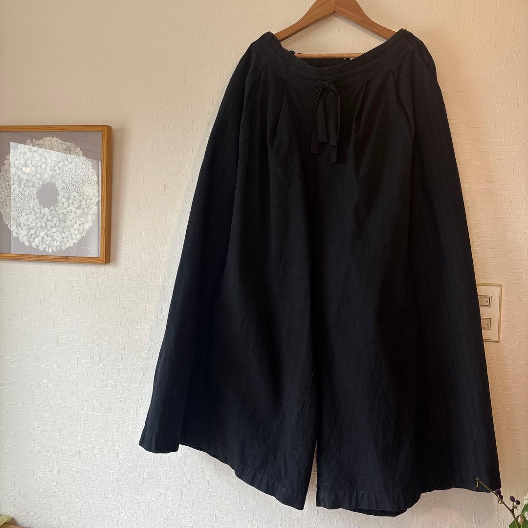 パドカレ　黒 リボン付き ガウチョパンツ