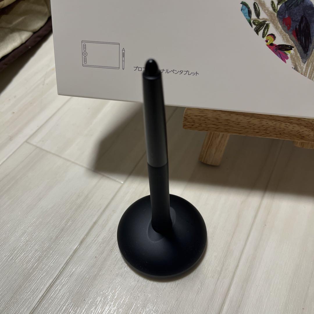 ワコム Intuos Pro ミディアム　ペンタブレット PTH-660/K0 Amazon.com: Wacom pen tablet Intuos Pro Medium [new model