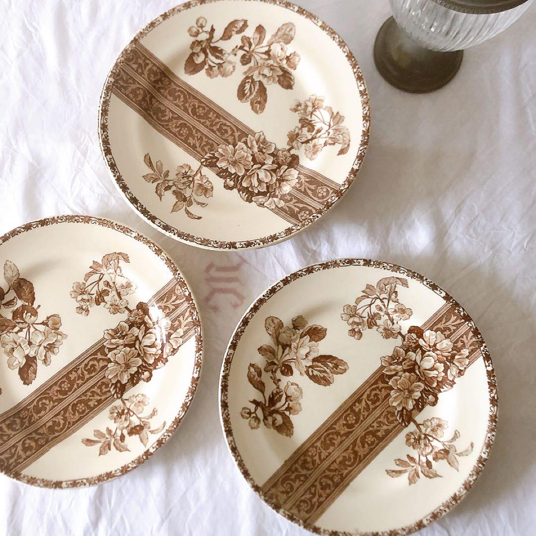 グランデポ エミールブルジョワ ディナープレート A フランスアンティーク食器 グランデポ エミールブルジョワ ディナープレート A フランスアンティーク食器