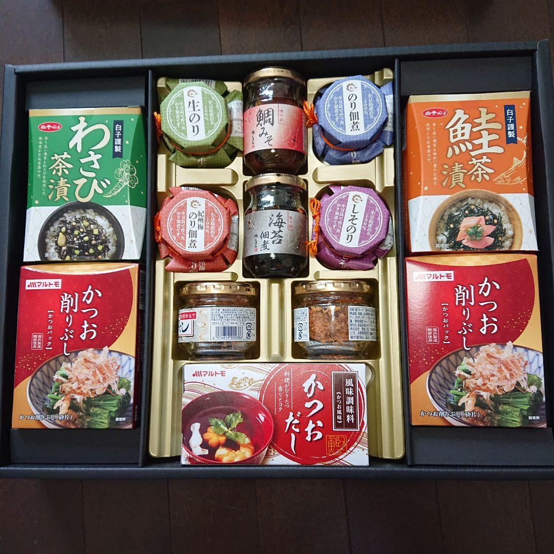 贅の宴ギフトセット。だし、鯛味噌、佃煮、鮭ほぐしなど。保存食