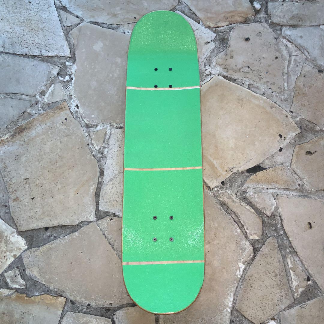 HOSOI クリスチャンホソイ　スケボー　コンプリート　デッキ　新品