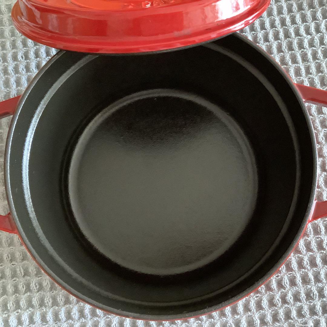 ストウブ staub ピコココット ラウンド 20cm チェリー