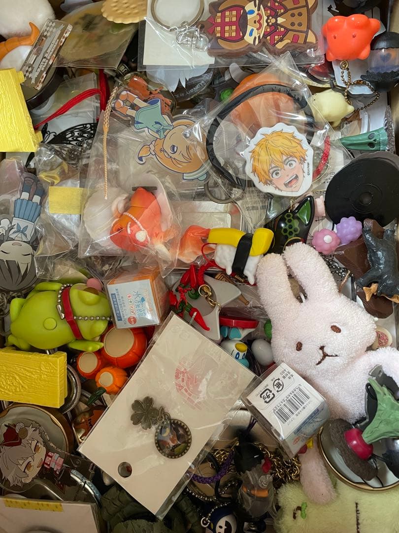 【1000点以上】アニメ ゲーム 漫画 ノンジャンル グッズ まとめ売り