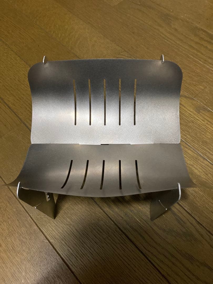 ラージメスティンに入るチタン焚き火台