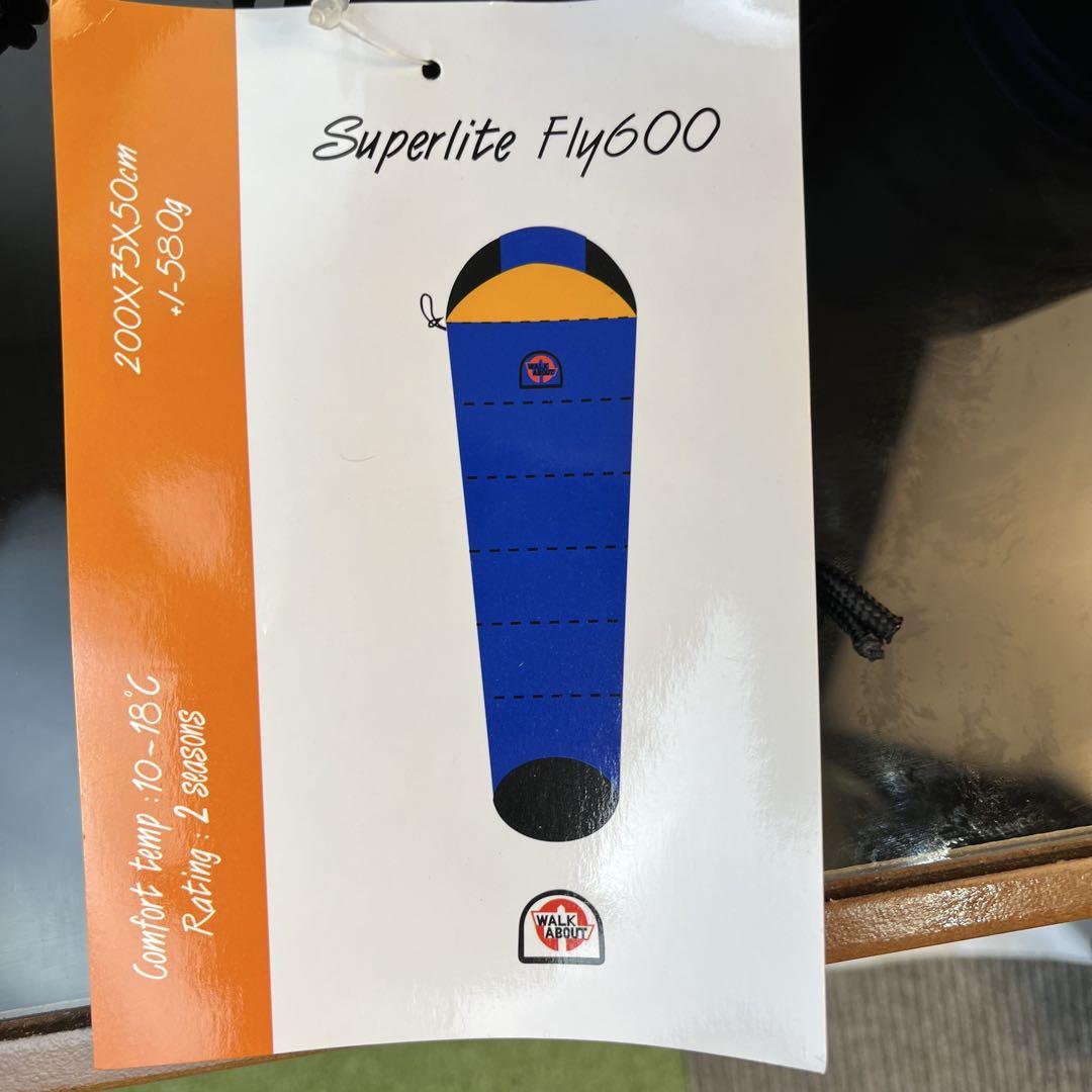 【お買い得２点セット】 ウォークアバウト スーパーライトフライ600　寝袋