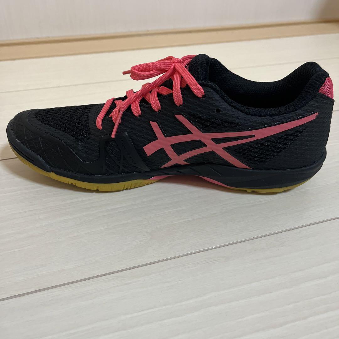 asics  バドミントン　シューズ　24cm