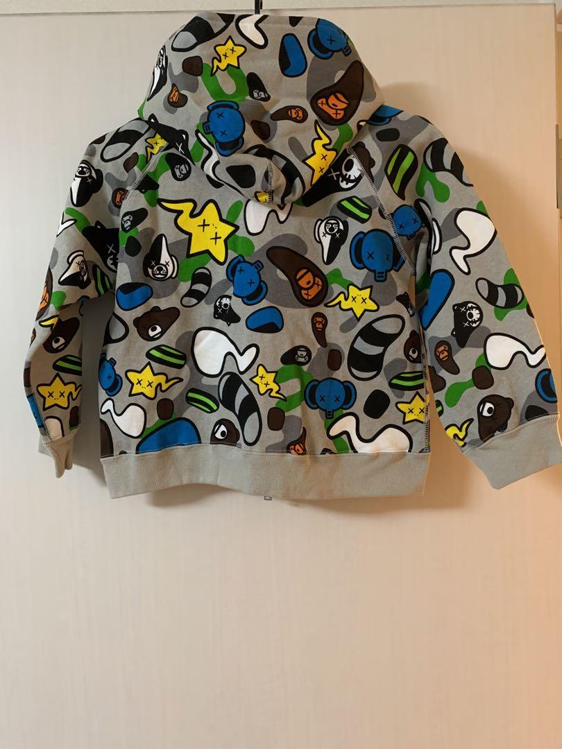 a bathing ape kids120 milo✖︎kawsフルジップパーカー