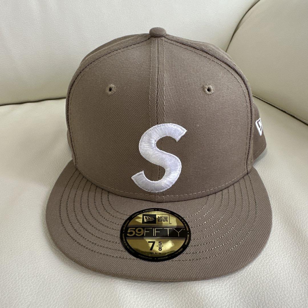 Supreme Characters S Logo New Era®︎