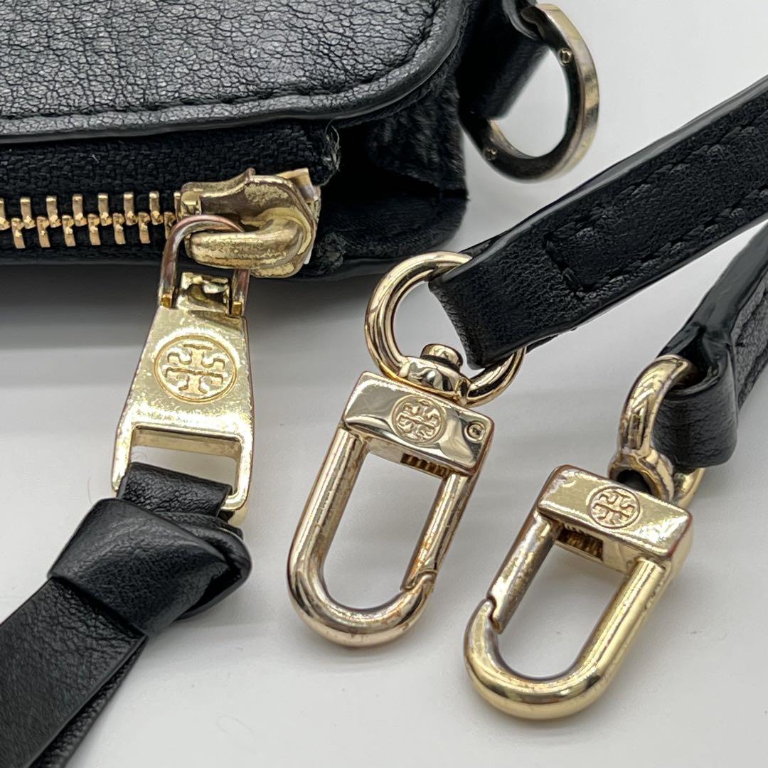 【美品】ToryBurch ポシェット サコッシュ ショルダーバッグ ブラック 【美品】ToryBurch ポシェット サコッシュ ショルダーバッグ ブラック