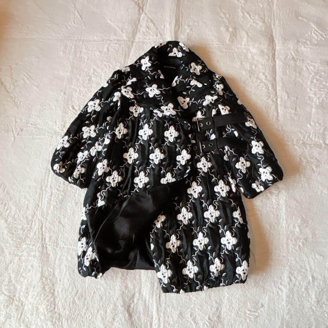 EMPORIO ARMANI フラワー刺繍 ベルテッドコート 38 ブラック EMPORIO ARMANI フラワー刺繍 ベルテッドコート 38 ブラック